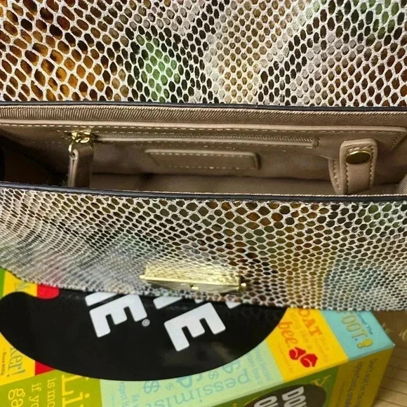 Kate Landry Satchel - Picture 9 of 12